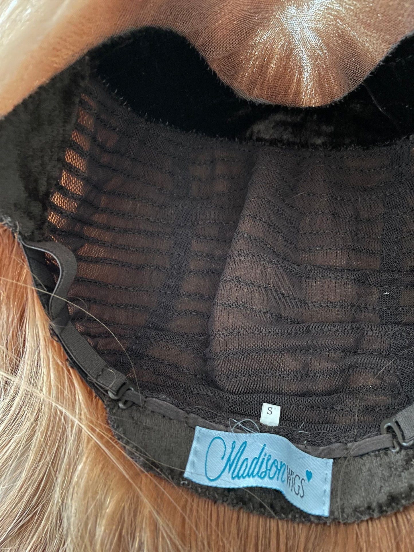 21" F08 Tori Luxury Cap Lace Top Wig (M)