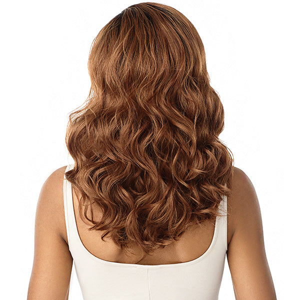 Outre Quick Weave Half Wig - CARLY