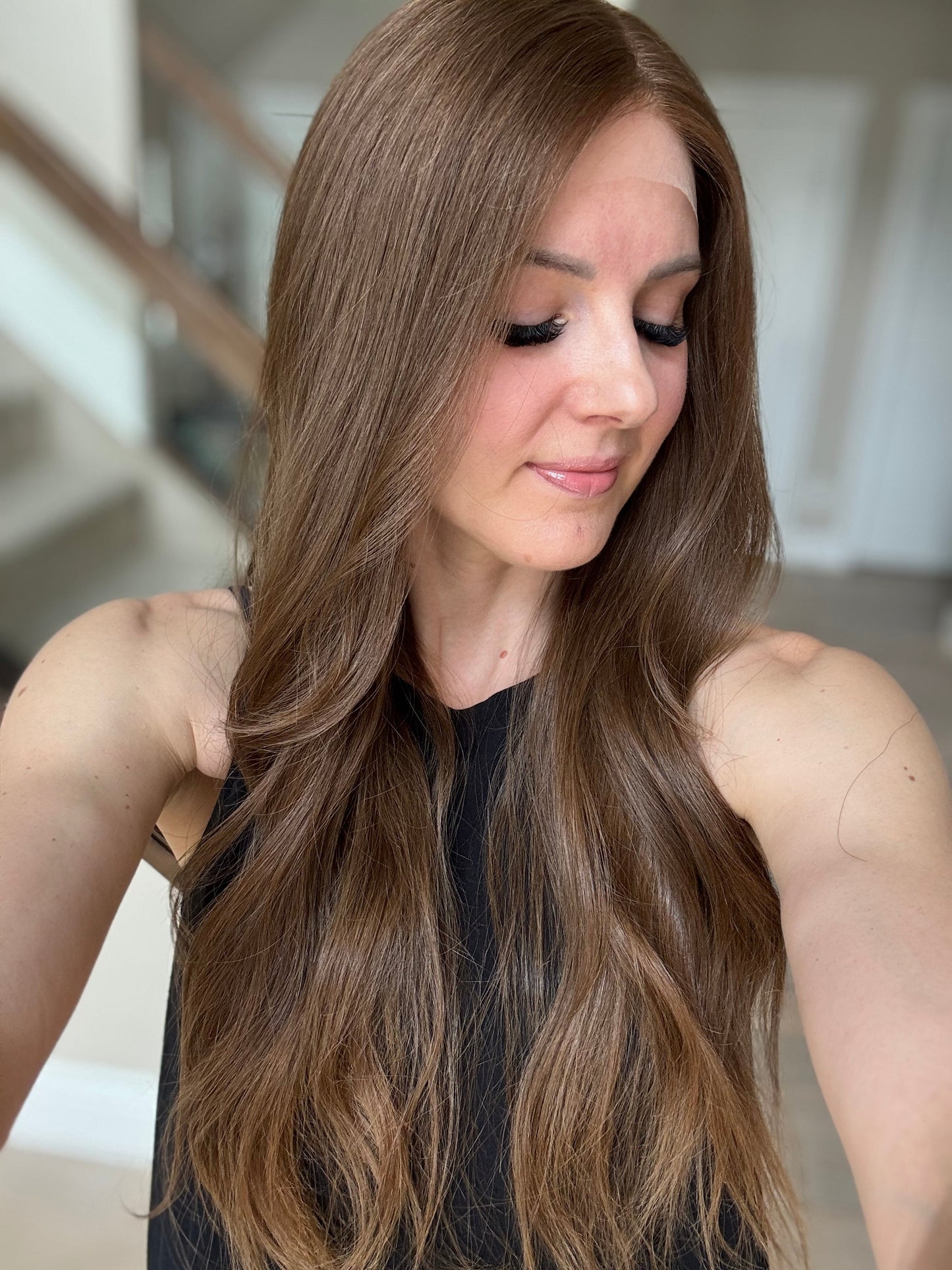 Euro Wig #6: 26" Neutral-Warm Medium Brown Comfort Cap (S/M)