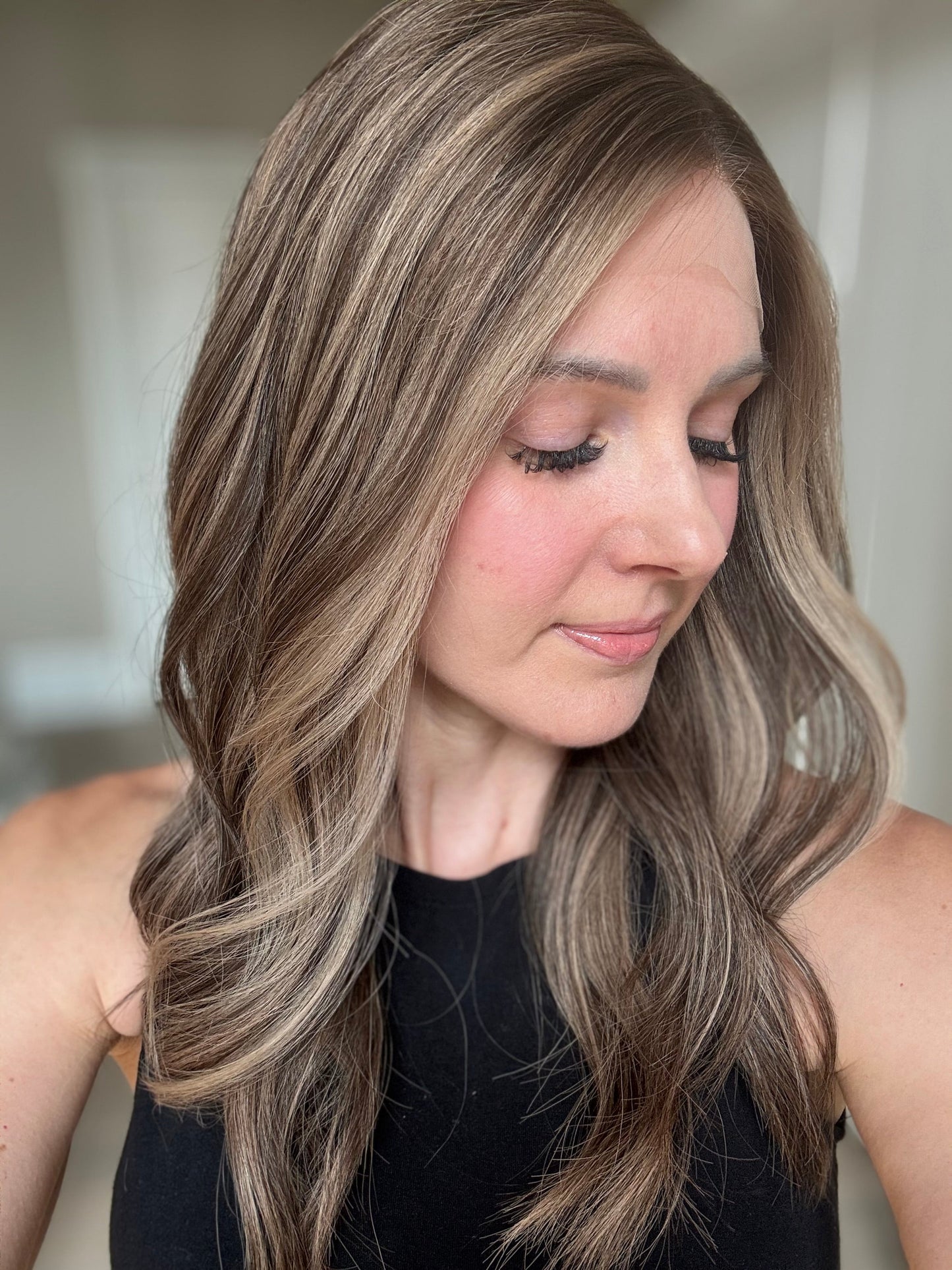 22" Jessica Comfort Cap Lace Top Wig (M)