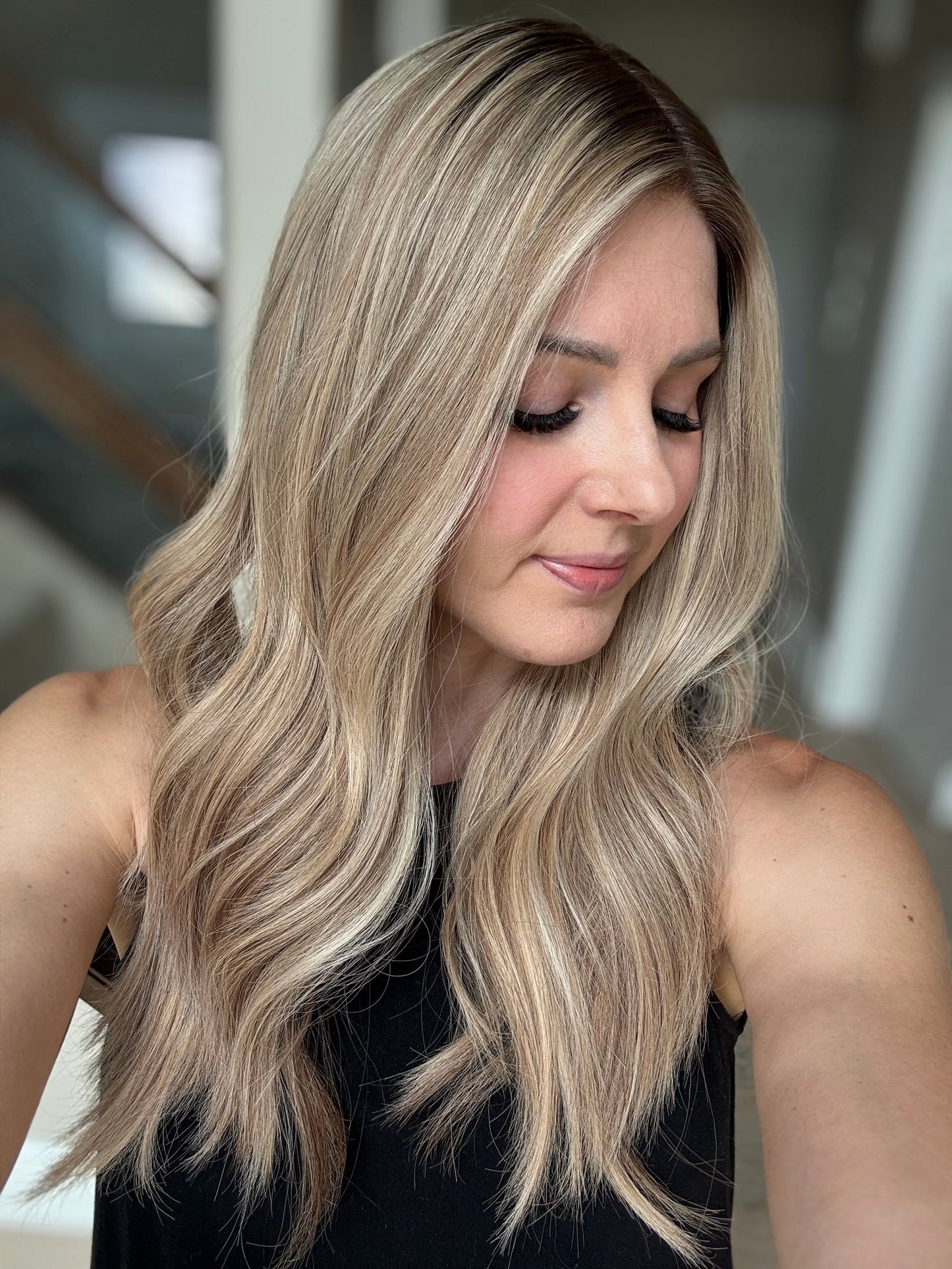 23" Olivia Comfort Cap Silk Top Wig (S)