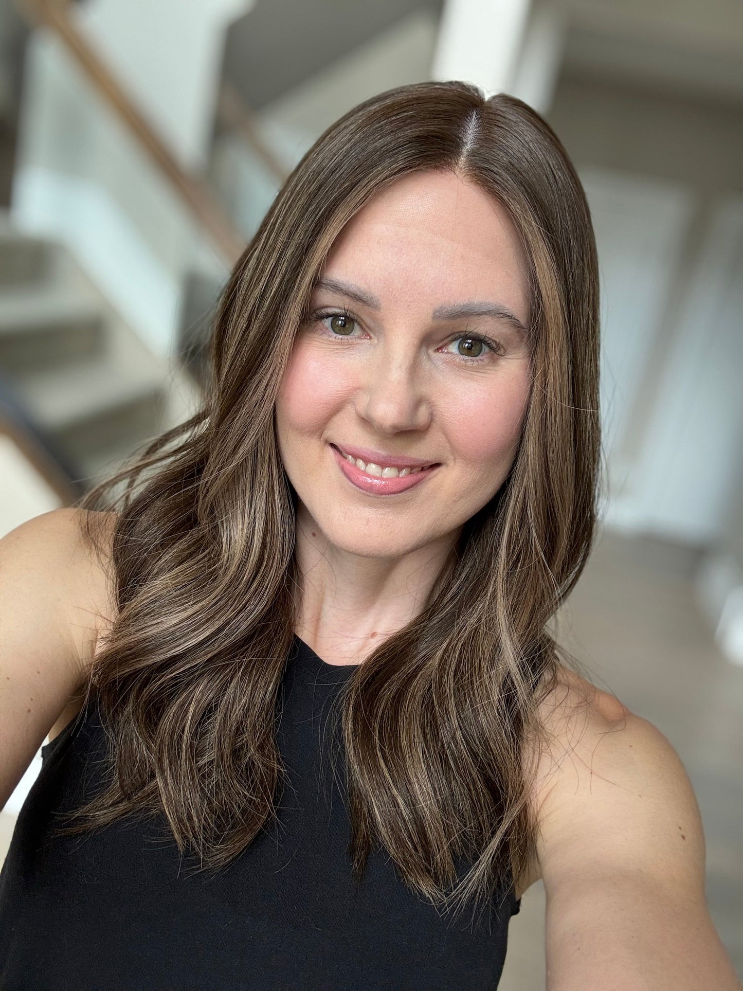 21" Jennifer Comfort Cap Silk Top Wig (M)