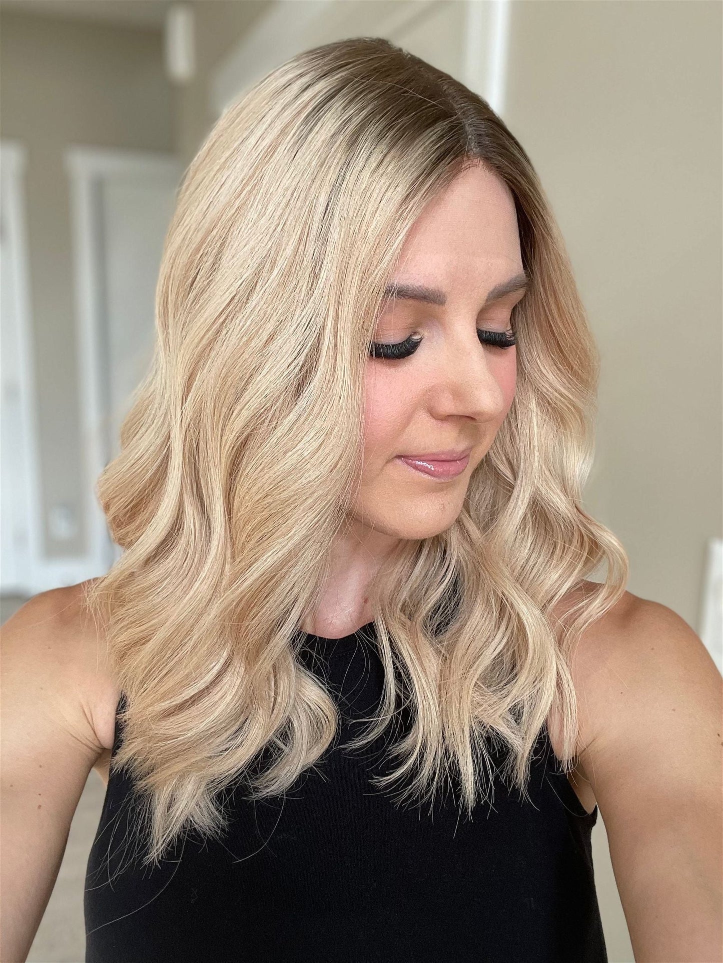 19" Rory Lob Comfort Cap Silk Top Wig (M)