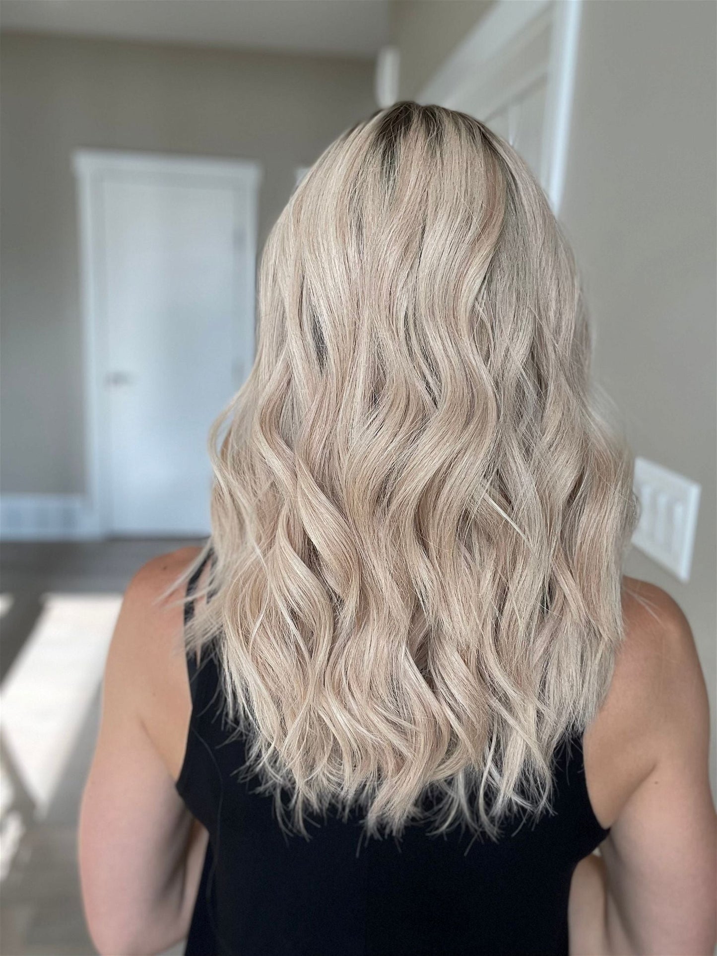 19" Rory Lob Comfort Cap Silk Top Wig (M)