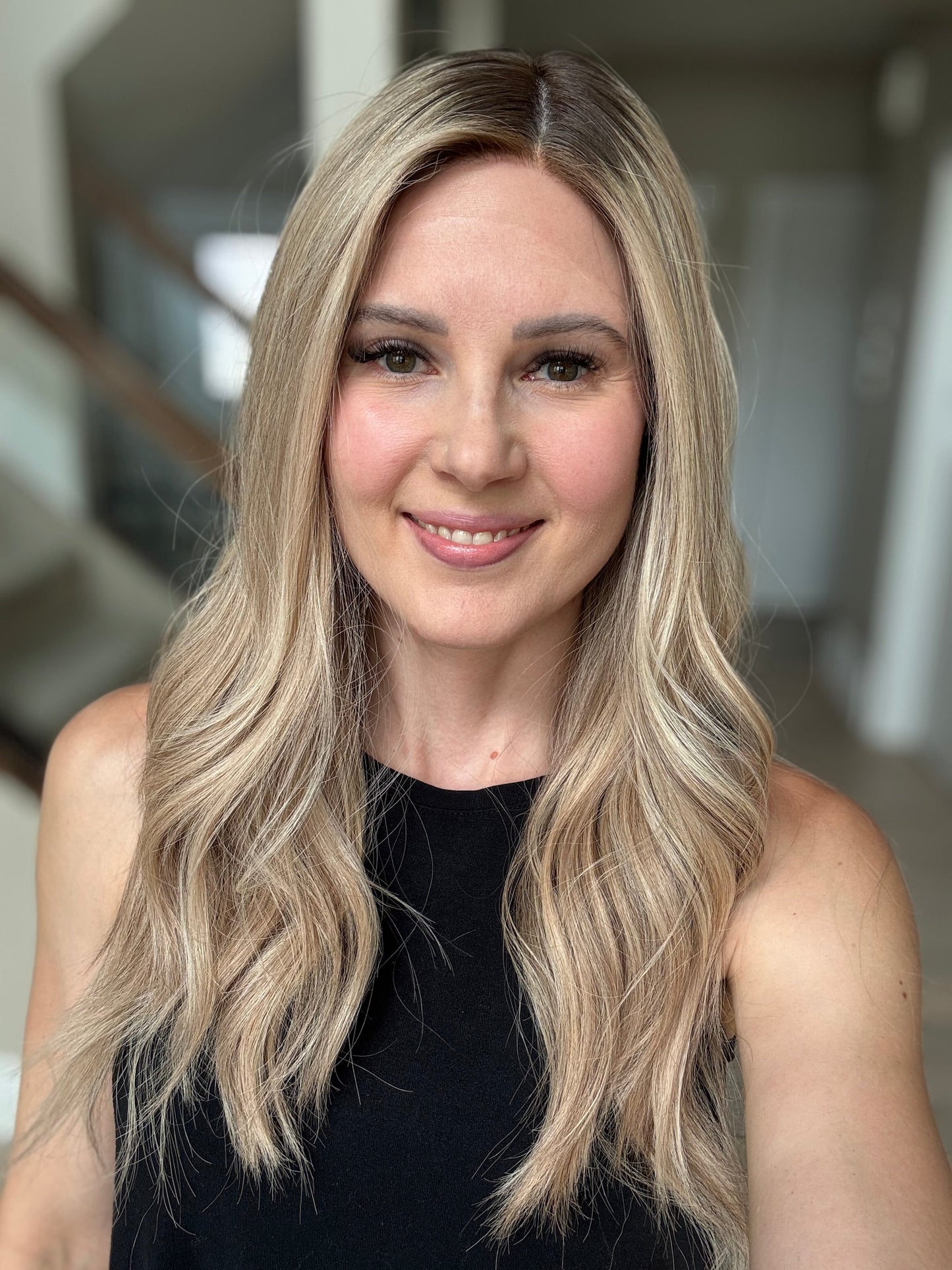 23" Olivia Comfort Cap Silk Top Wig (M)