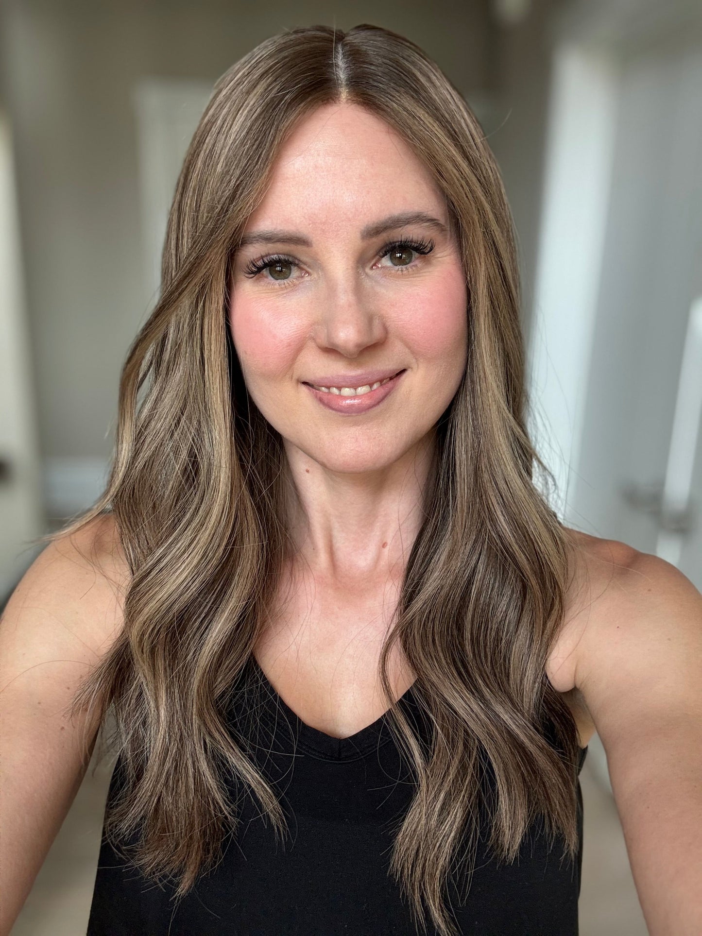 23" Jessica Comfort Cap Silk Top Wig (M)