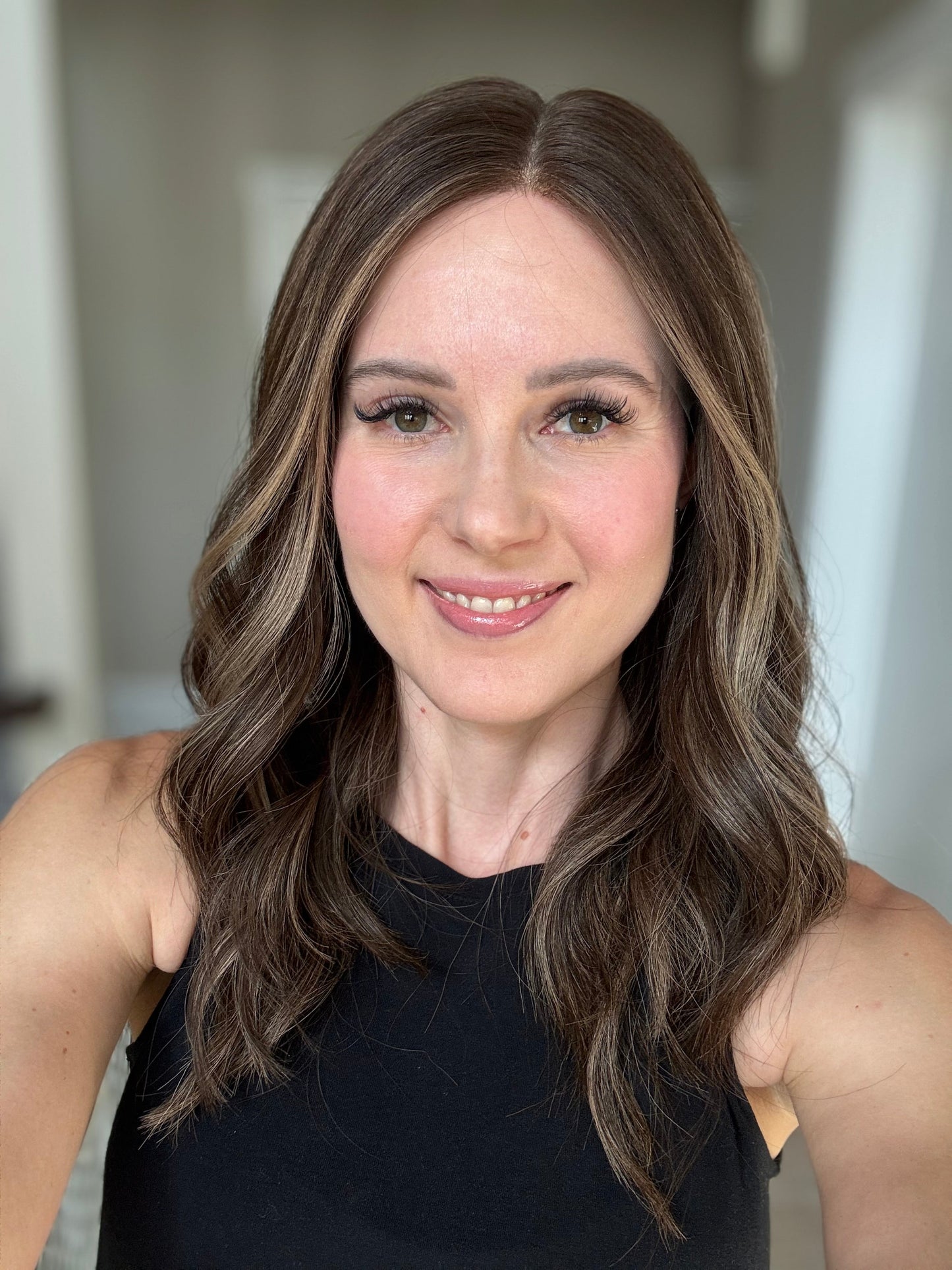 20" Jennifer Comfort Cap Lace Top Wig (S)