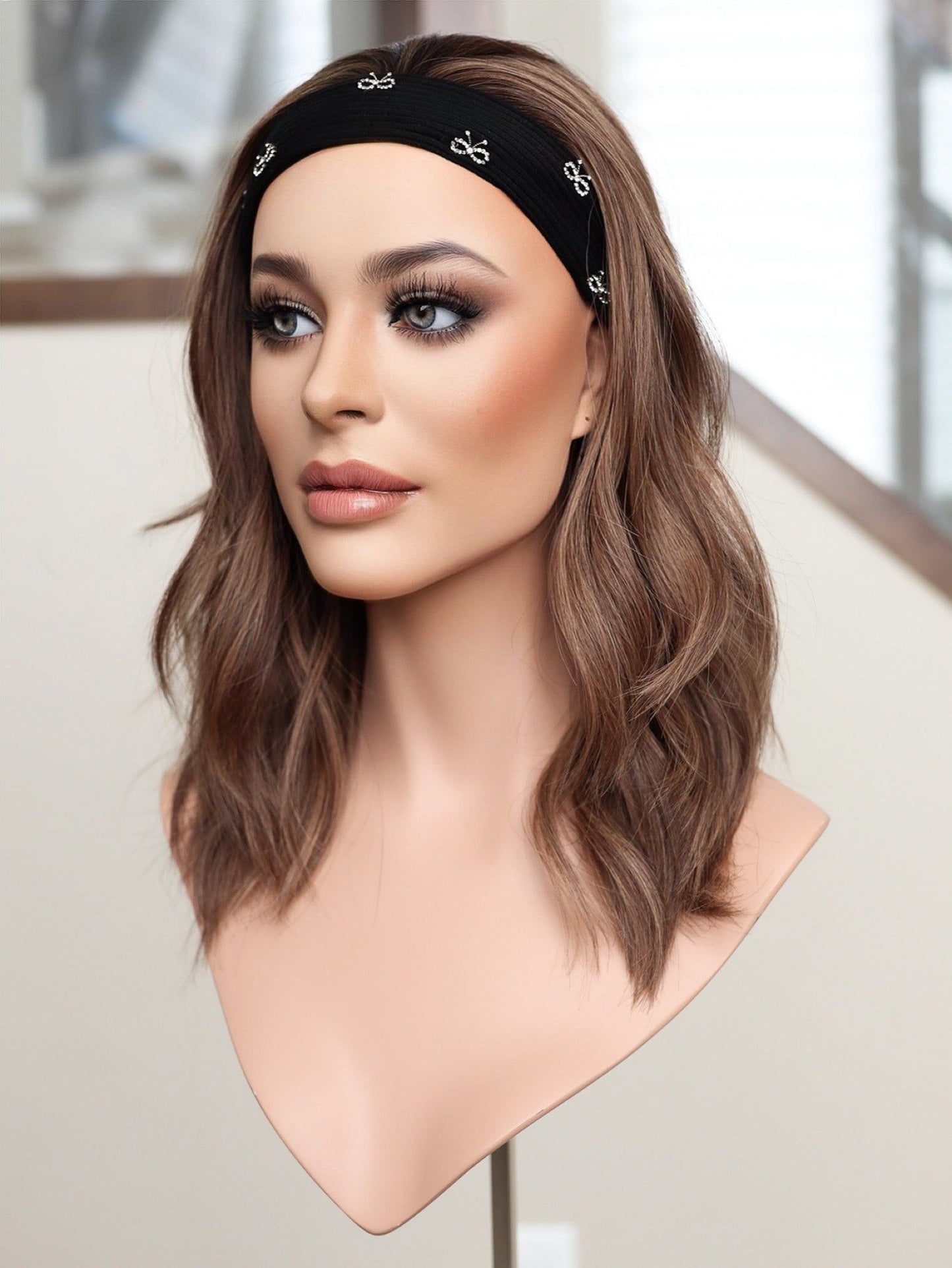 20" Elana Bandfall Active Wig (S)