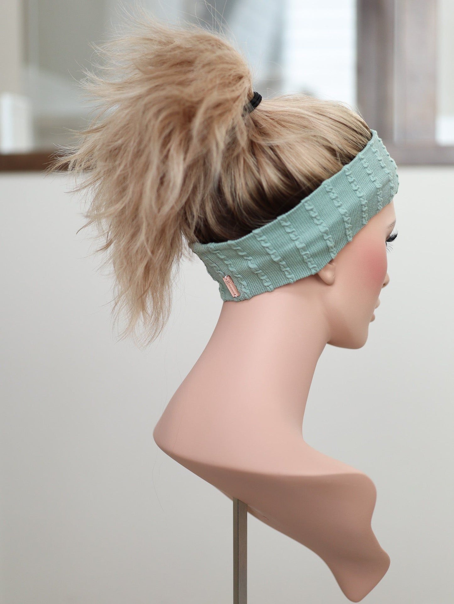 20" Isabella Wavy Active Pony Wig (S)(FINAL SALE)