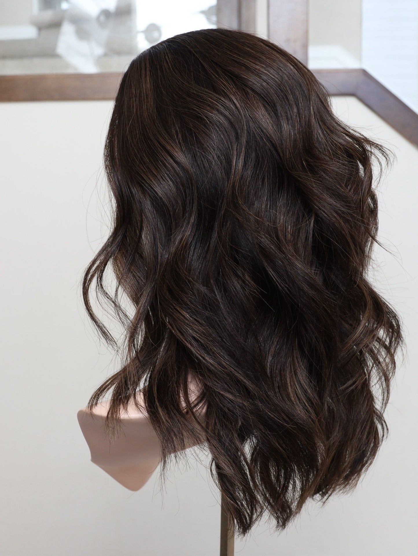 20" Liv Bandfall Active Wig (S)