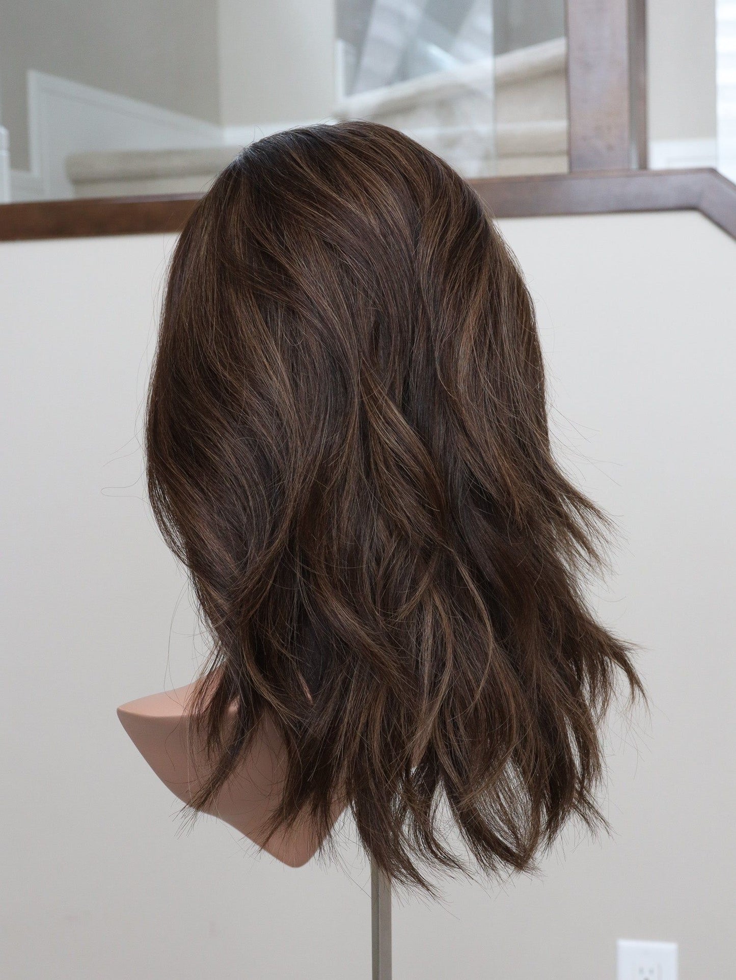 20" Mia Bandfall Active Wig (M)