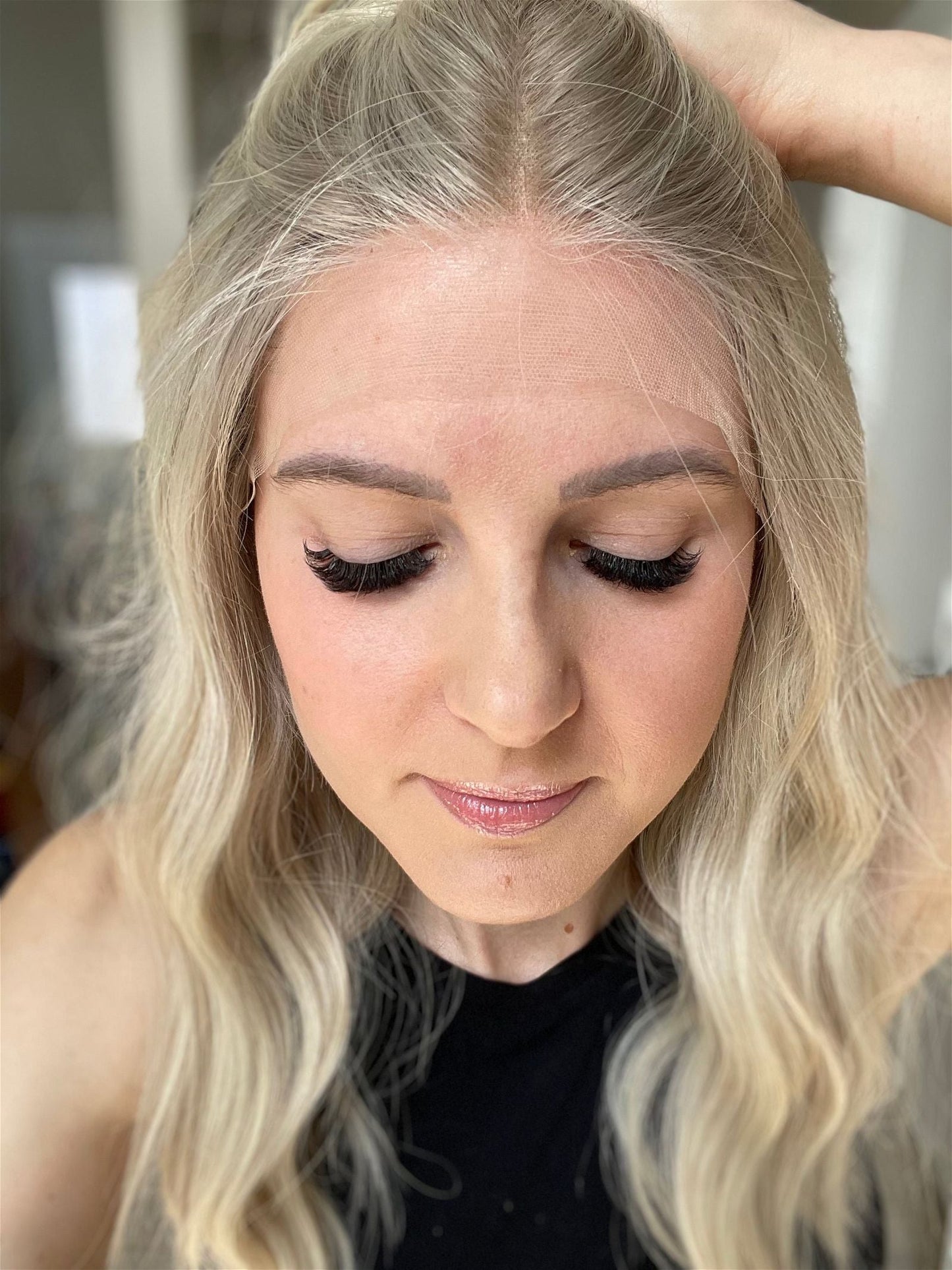 21" F08 Tori Luxury Cap Lace Top Wig (M)