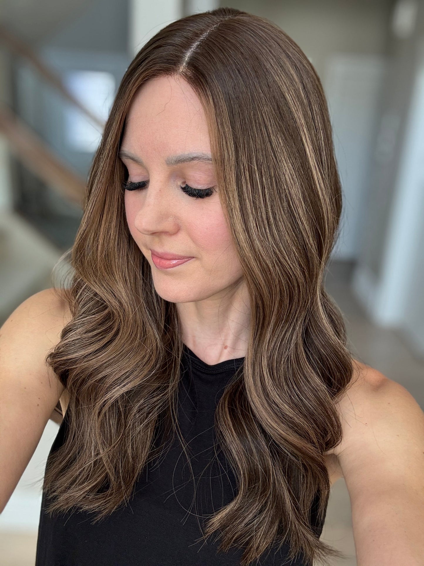 22" Jennifer Comfort Cap Silk Top Wig (S)