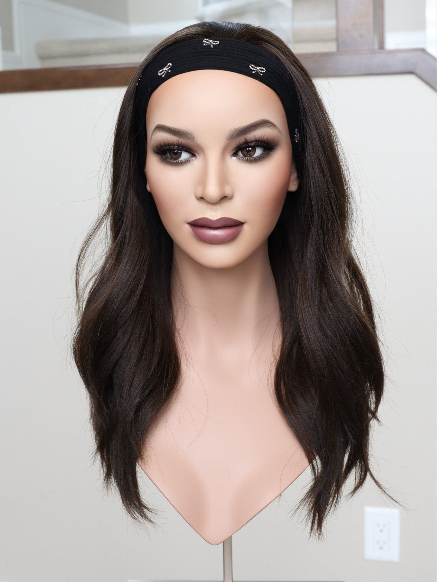 22" Dark Brown Bandfall Active Wig (M)