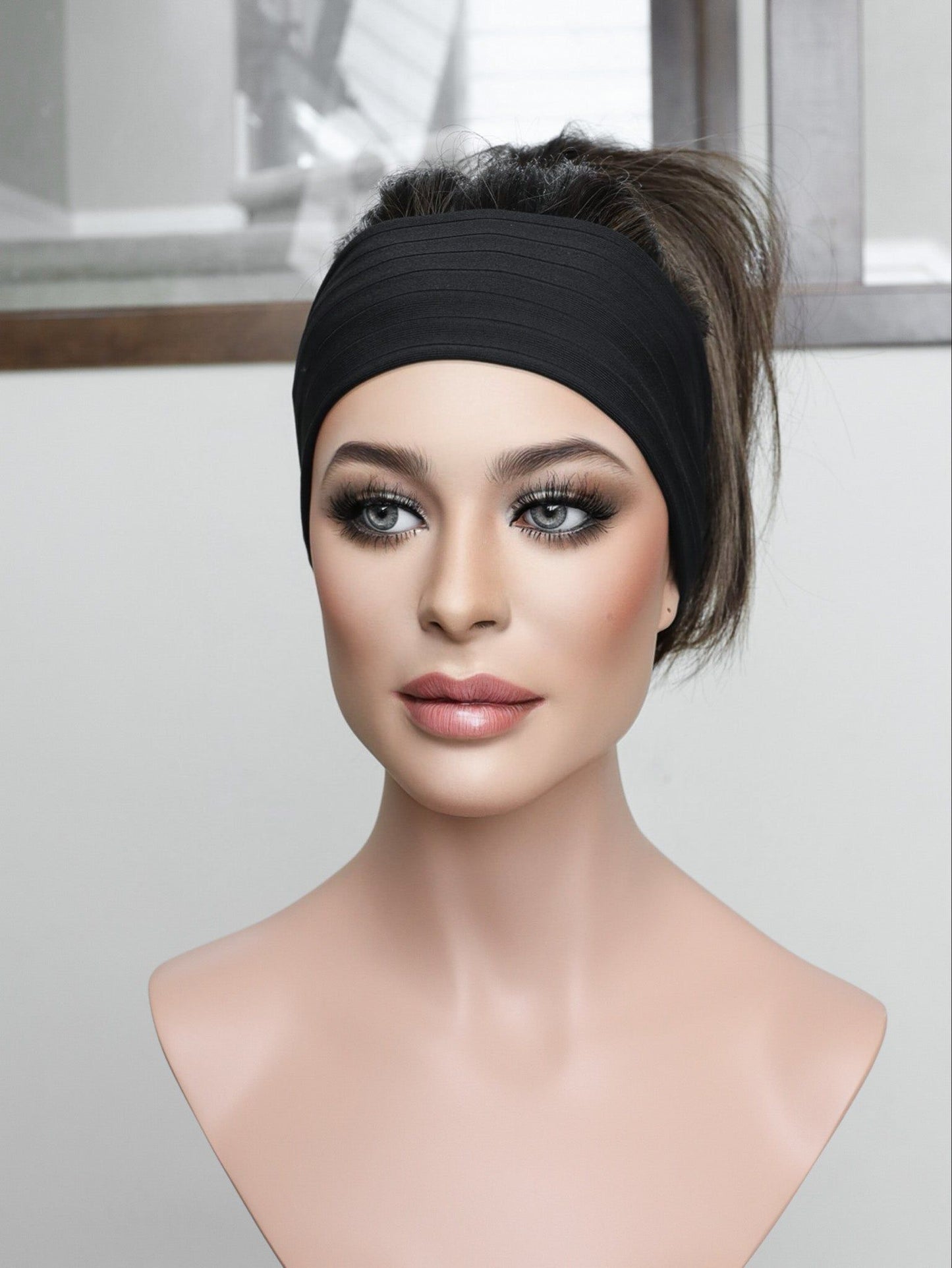 22" Flavia Active Pony Wig (S)