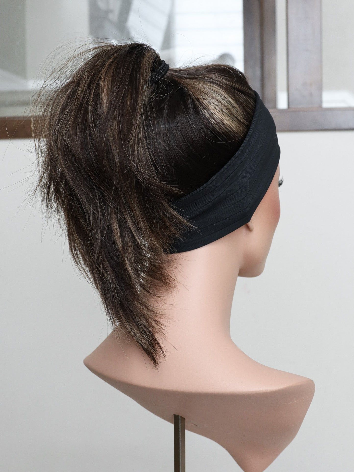 22" Flavia Active Pony Wig (S)