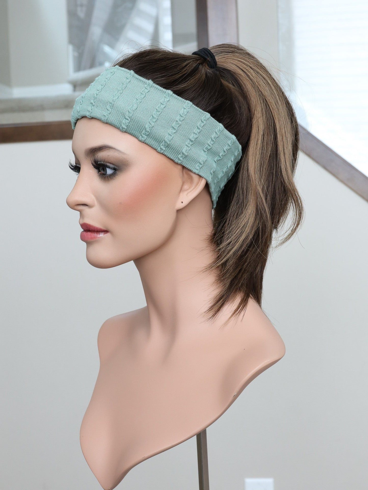 22" Gabriella Active Pony Wig (S)