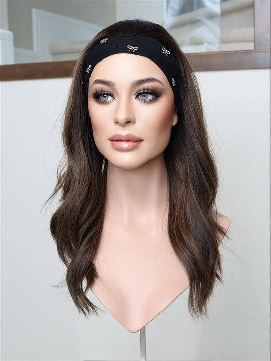22" Mia Bandfall Active Wig (M)