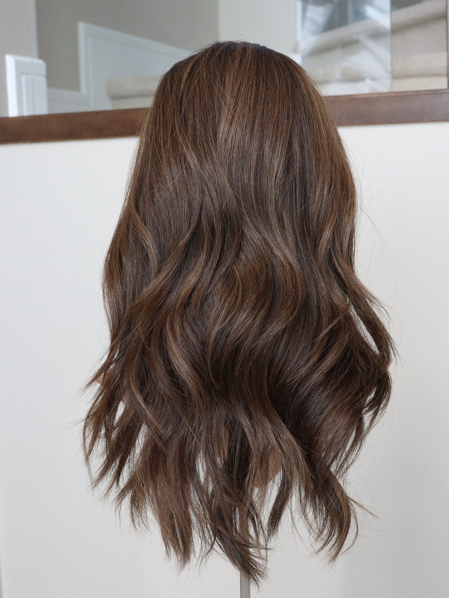 22" Mia Bandfall Active Wig (M)