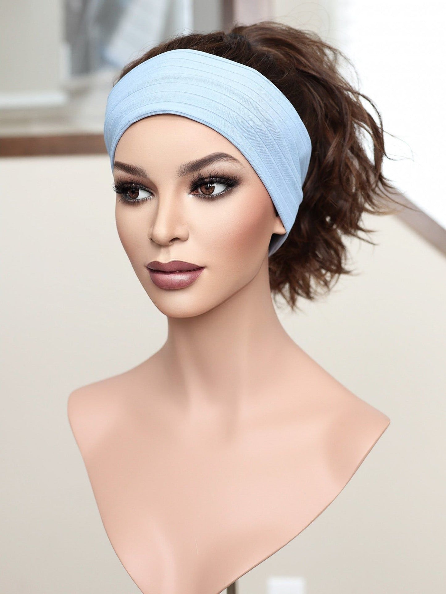 22" Mia Wavy Active Pony Wig (S)