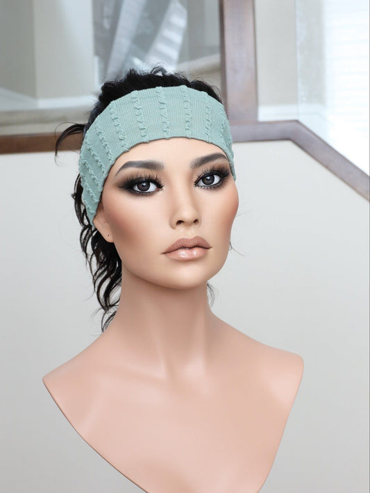 22" Natural Black Wavy Active Pony Wig (M)