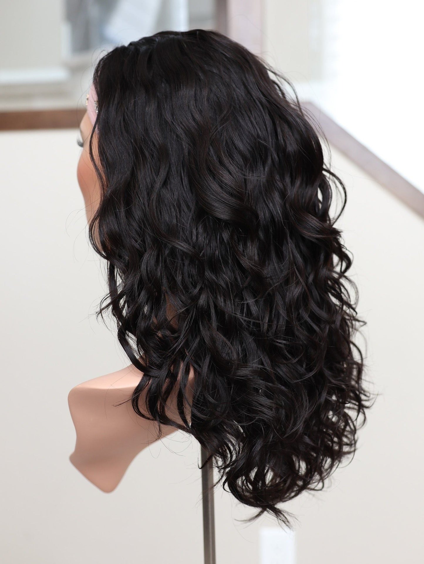 22" Natural Black Wavy Bandfall Active Wig (M)