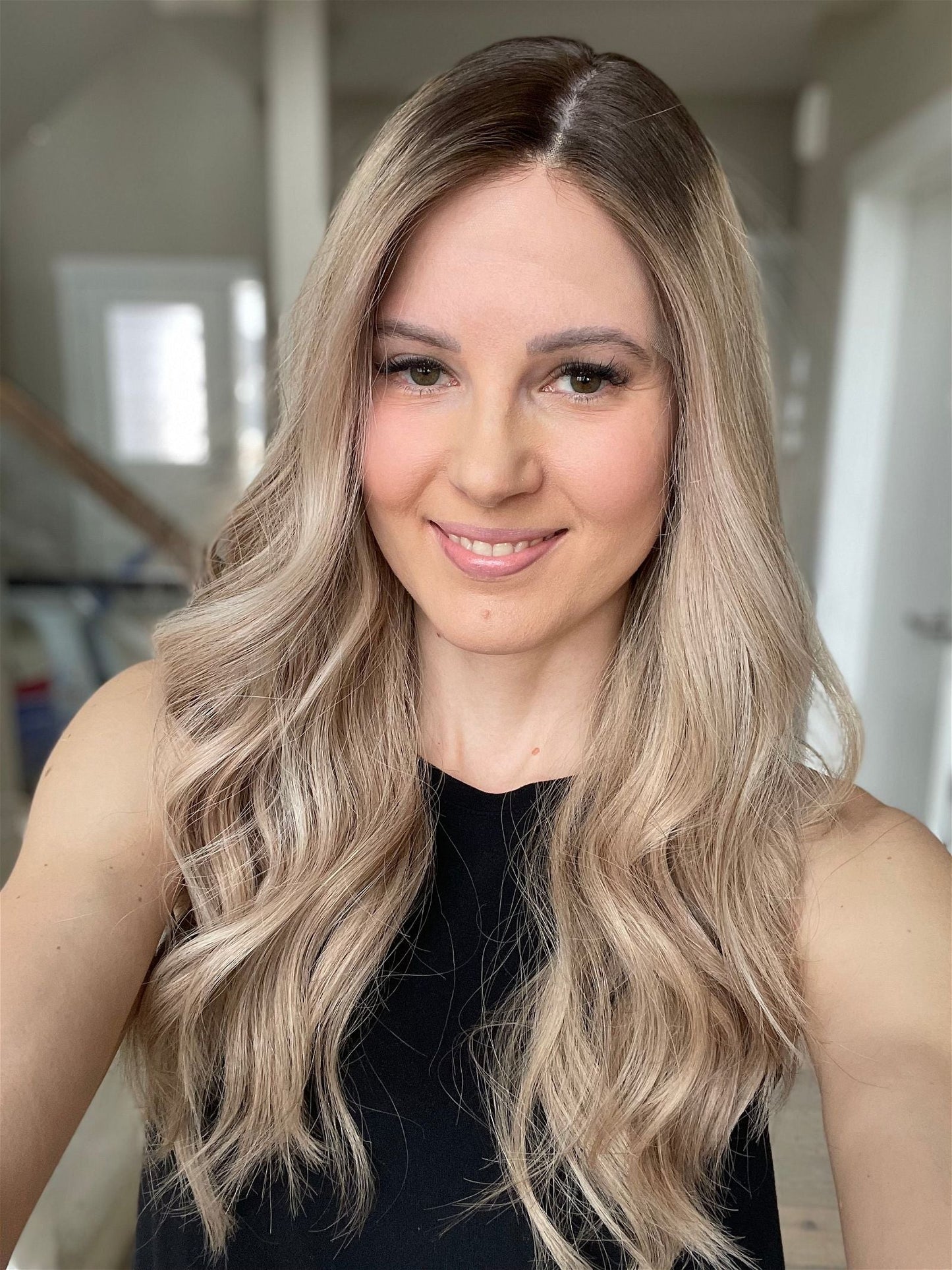 23" Olivia Comfort Cap Silk Top Wig (M)