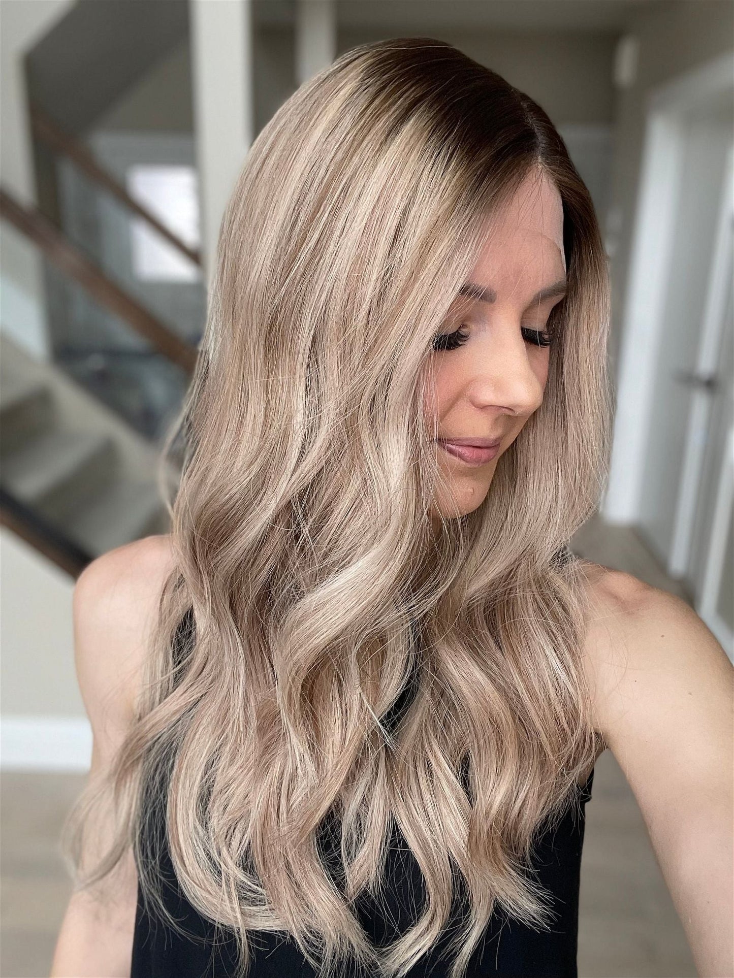 23" Olivia Comfort Cap Silk Top Wig (M)