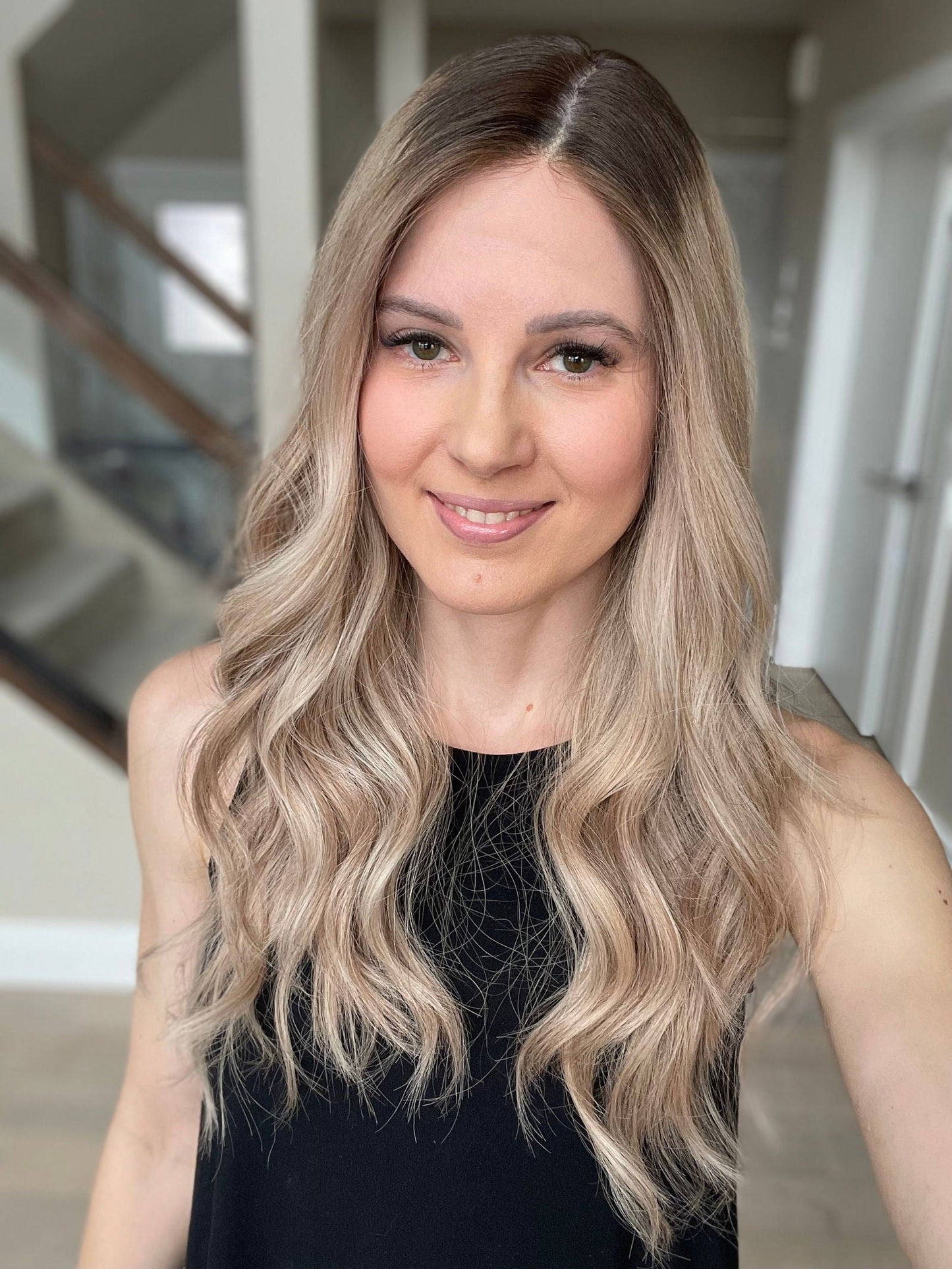 23" Olivia Comfort Cap Silk Top Wig (M)