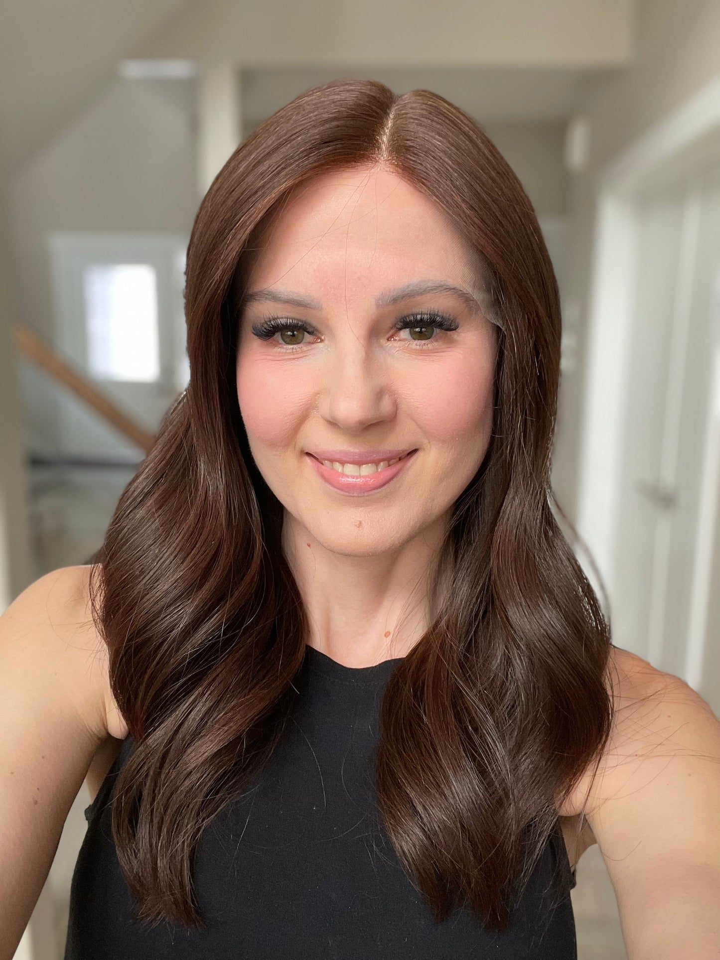 22" Laura Comfort Cap Lace Top Wig (S)