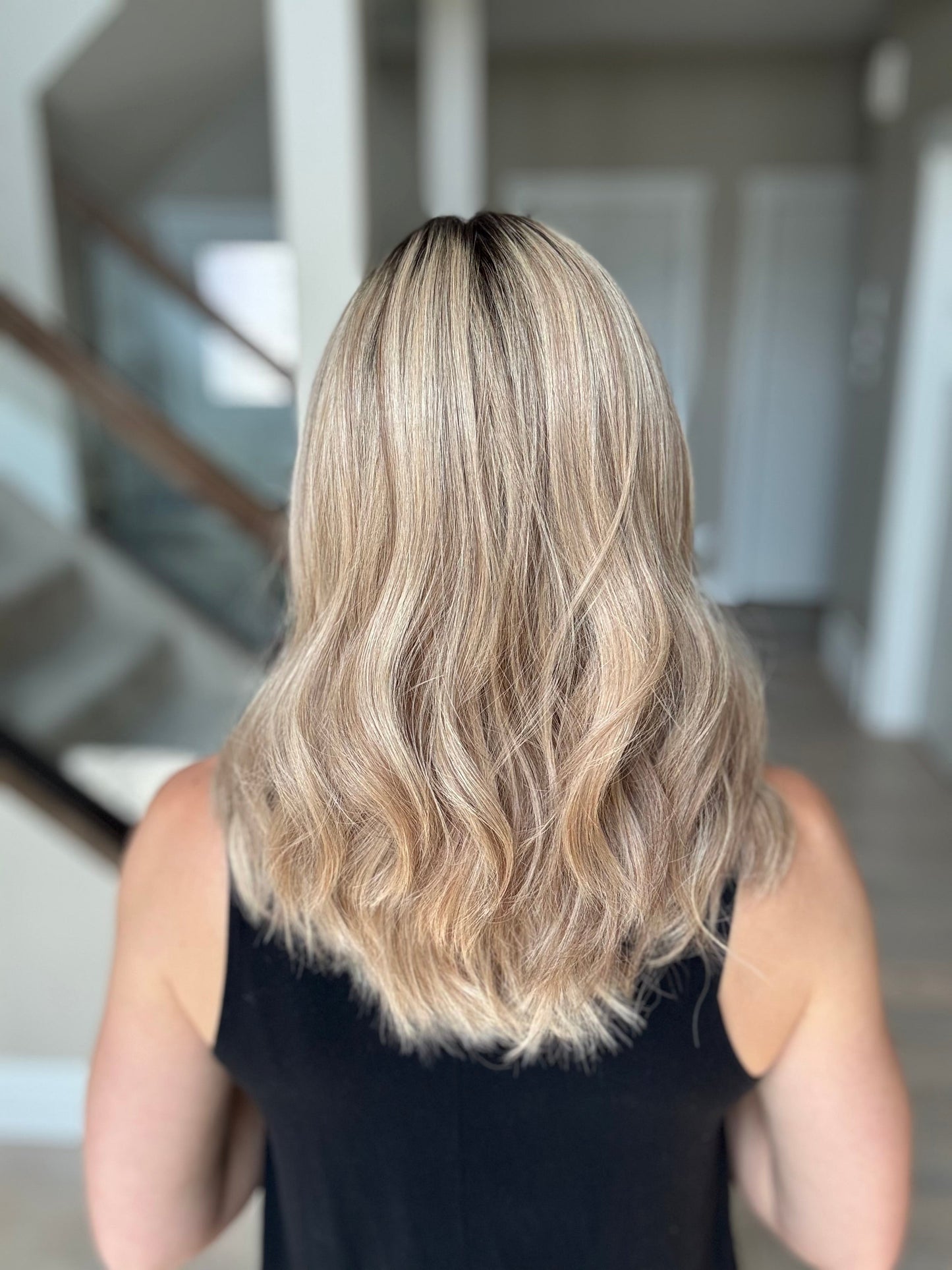 18" Olivia LOB Comfort Cap Silk Top Wig (M)