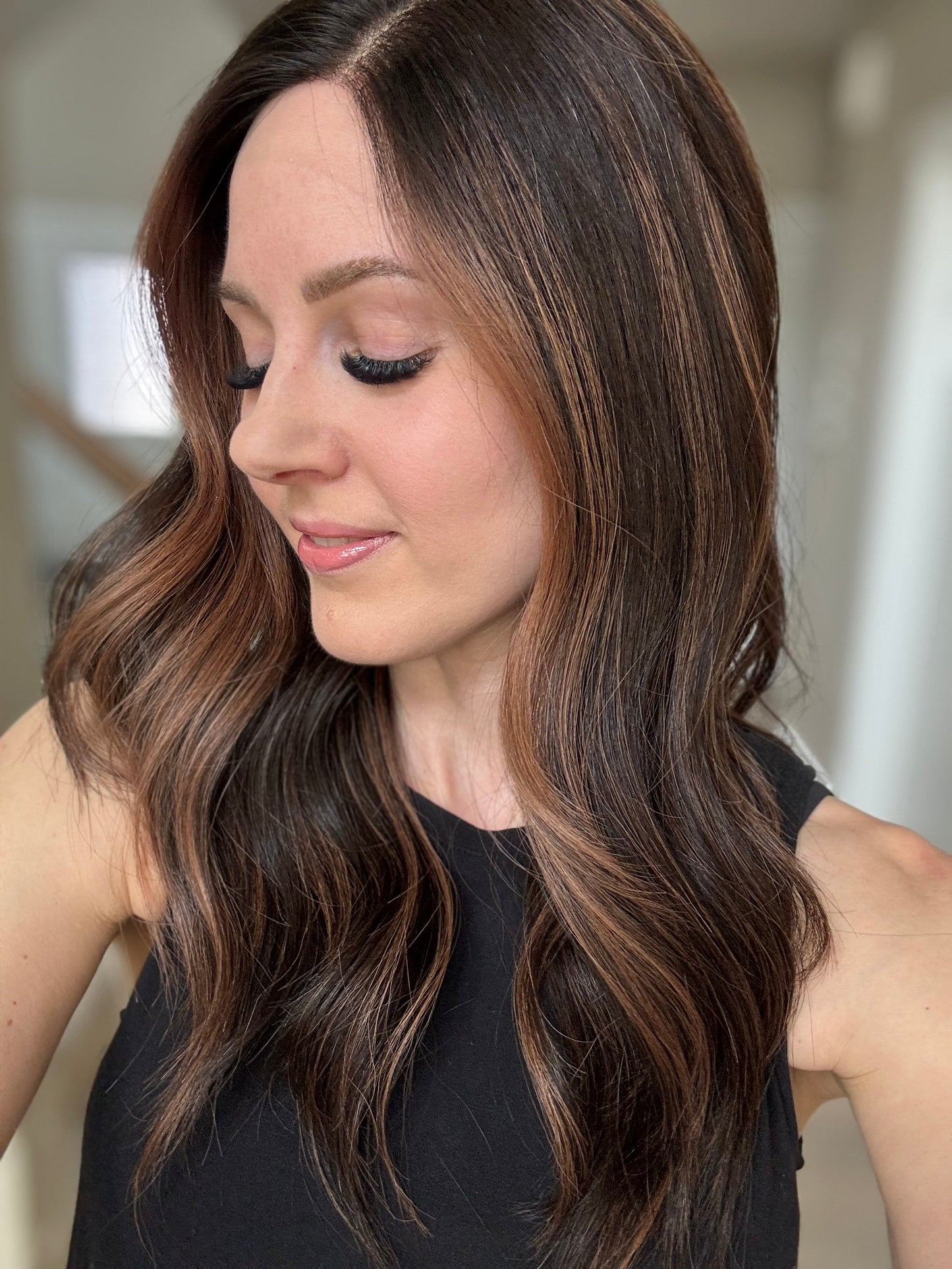 22" Larissa Comfort Cap Lace Top Wig (S)