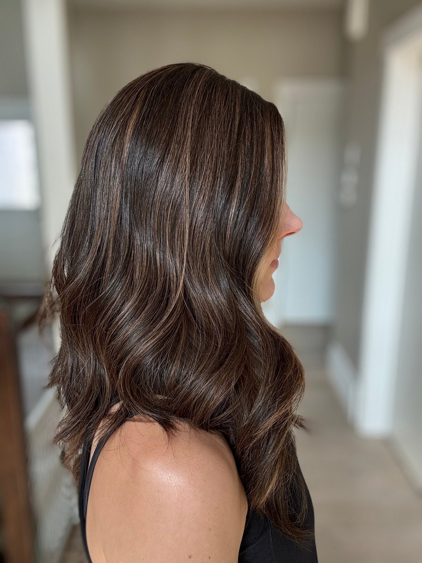 21" Tatiana Comfort Cap Silk Top Wig (M)