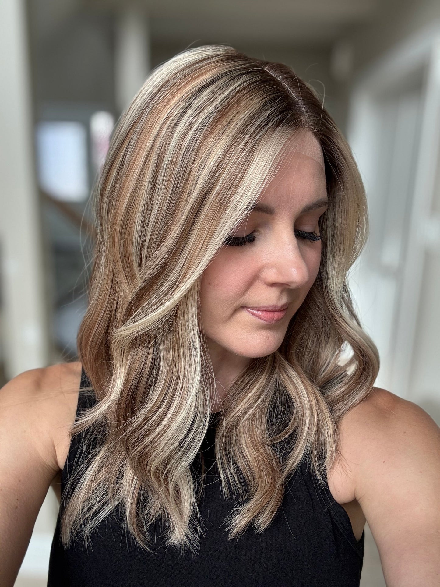 20" Anniston Comfort Cap Lace Top Wig (M) (FINAL SALE)