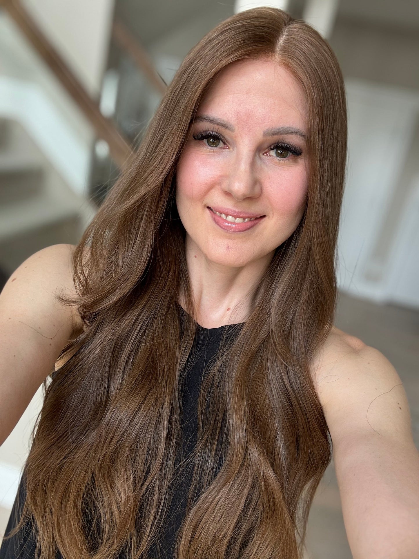 Euro Wig #6: 26" Neutral-Warm Medium Brown Comfort Cap (S/M)