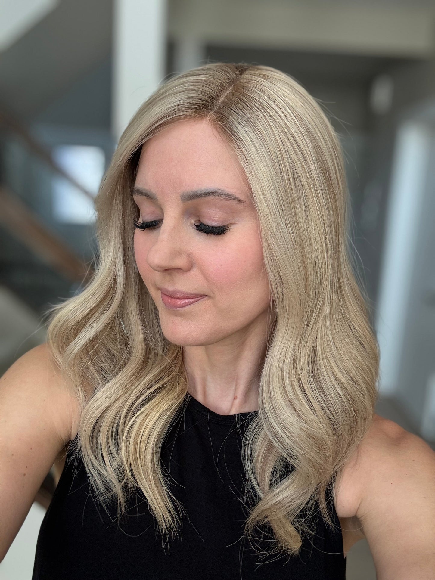 20" Carrie Comfort Cap Lace Top Wig (S)