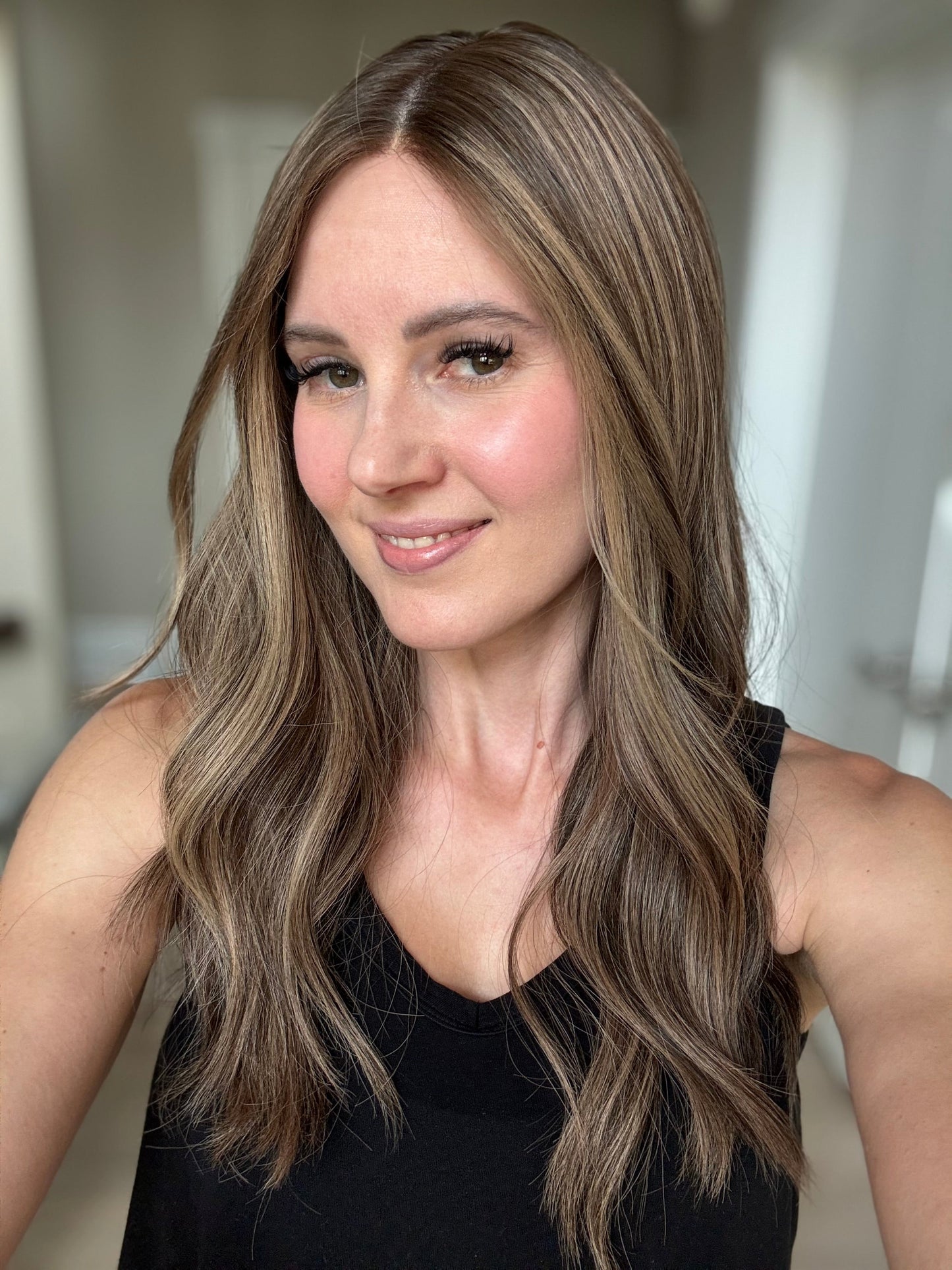 23" Jessica Comfort Cap Silk Top Wig (M)