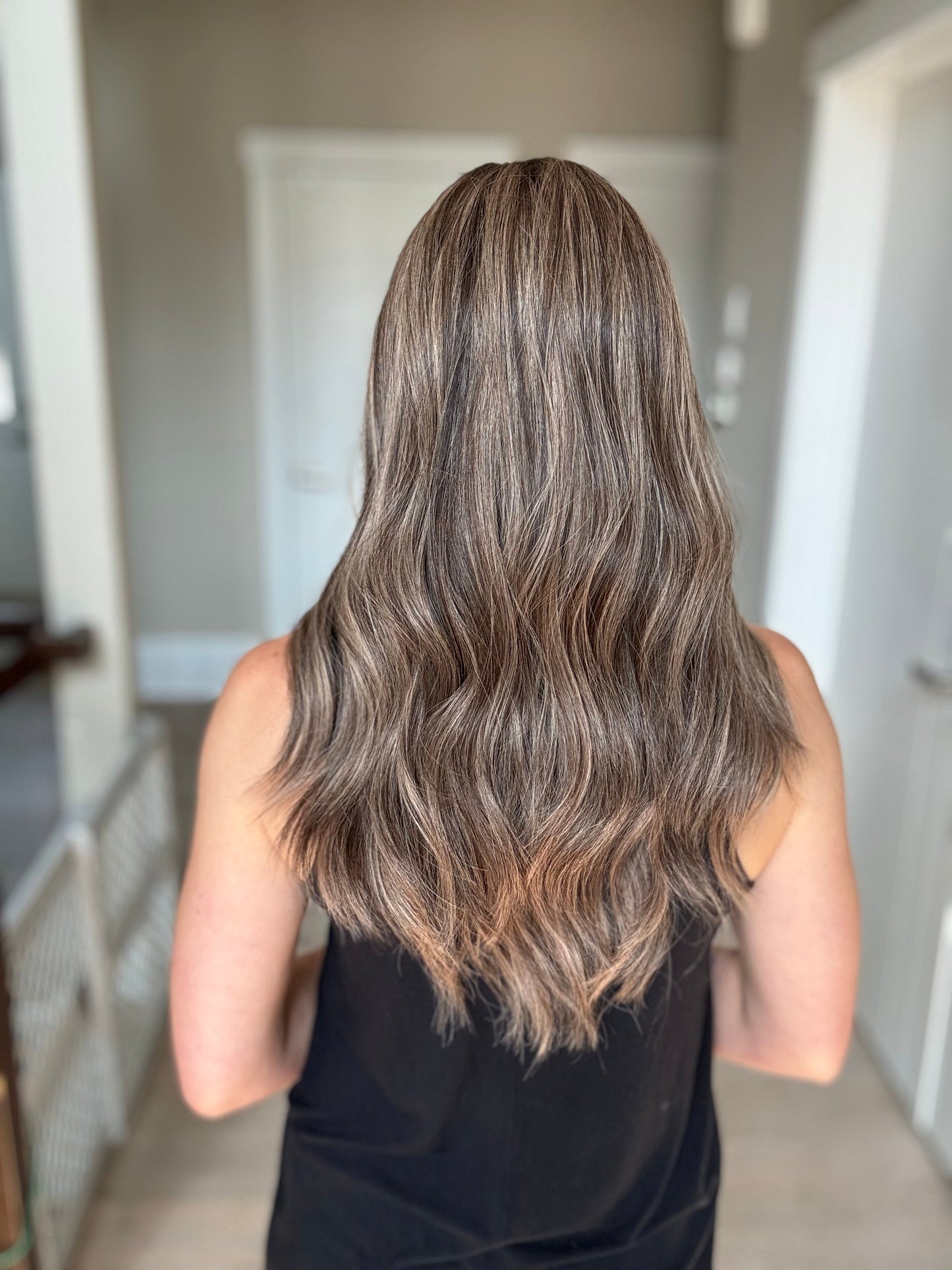 23" Jessica Comfort Cap Silk Top Wig (M)