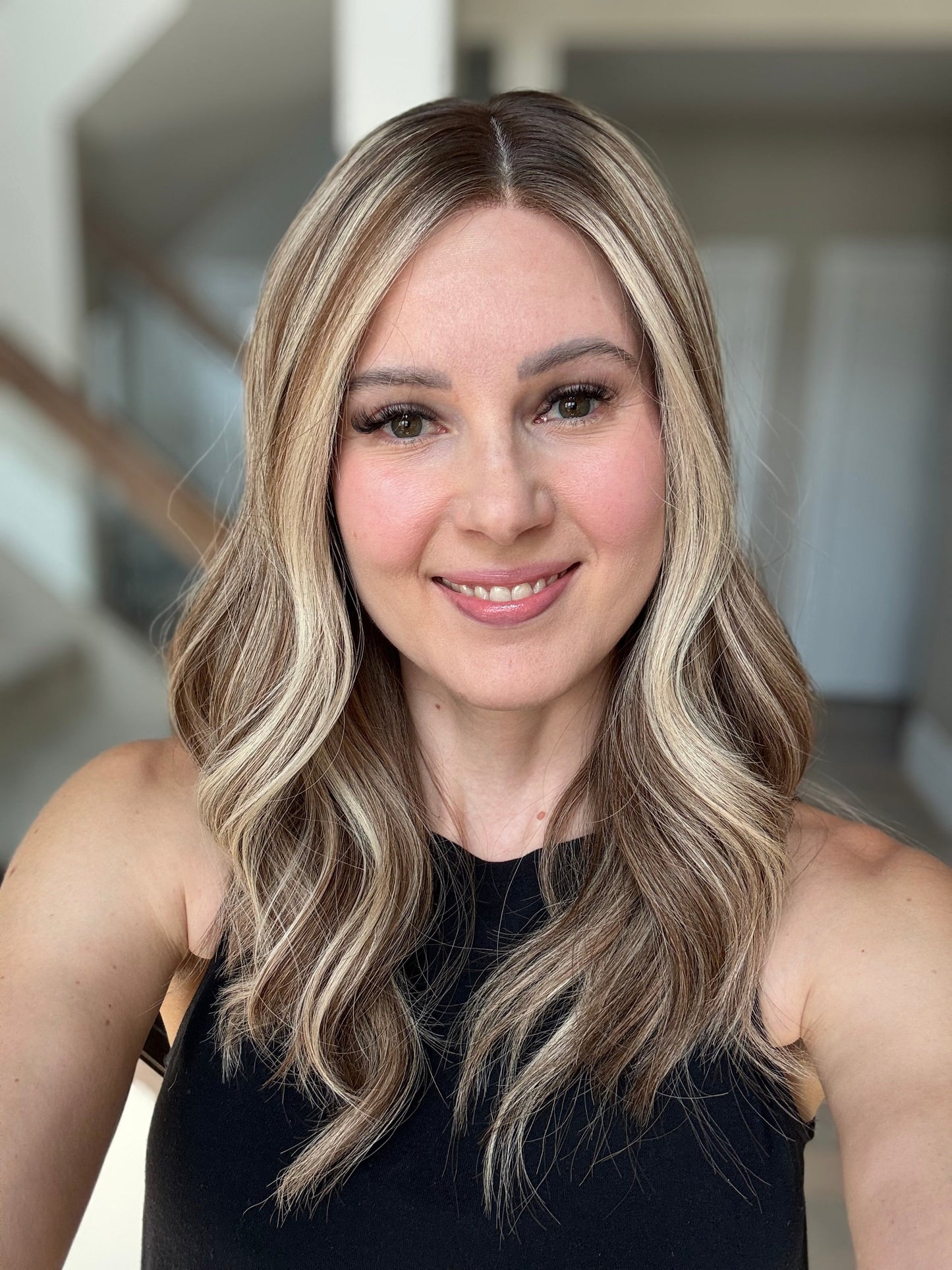 21" Anniston Comfort Cap Silk Top Wig (M)