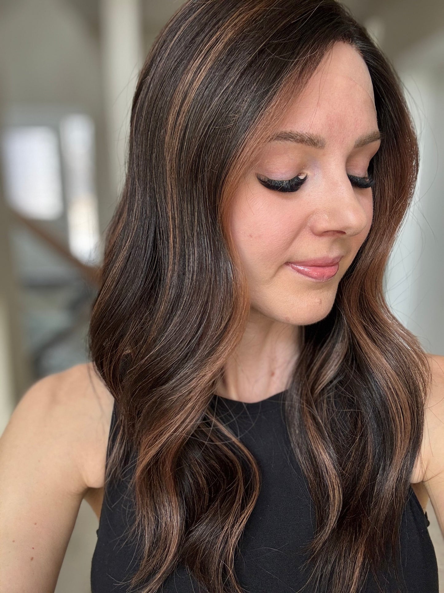 22" Larissa Comfort Cap Lace Top Wig (S)