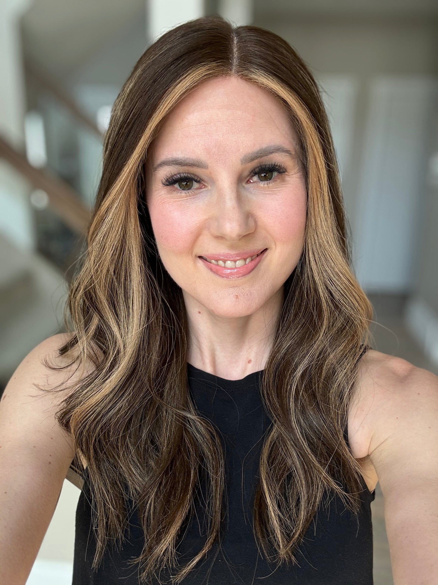 22" Gabriella Comfort Cap Lace Top Wig (M)