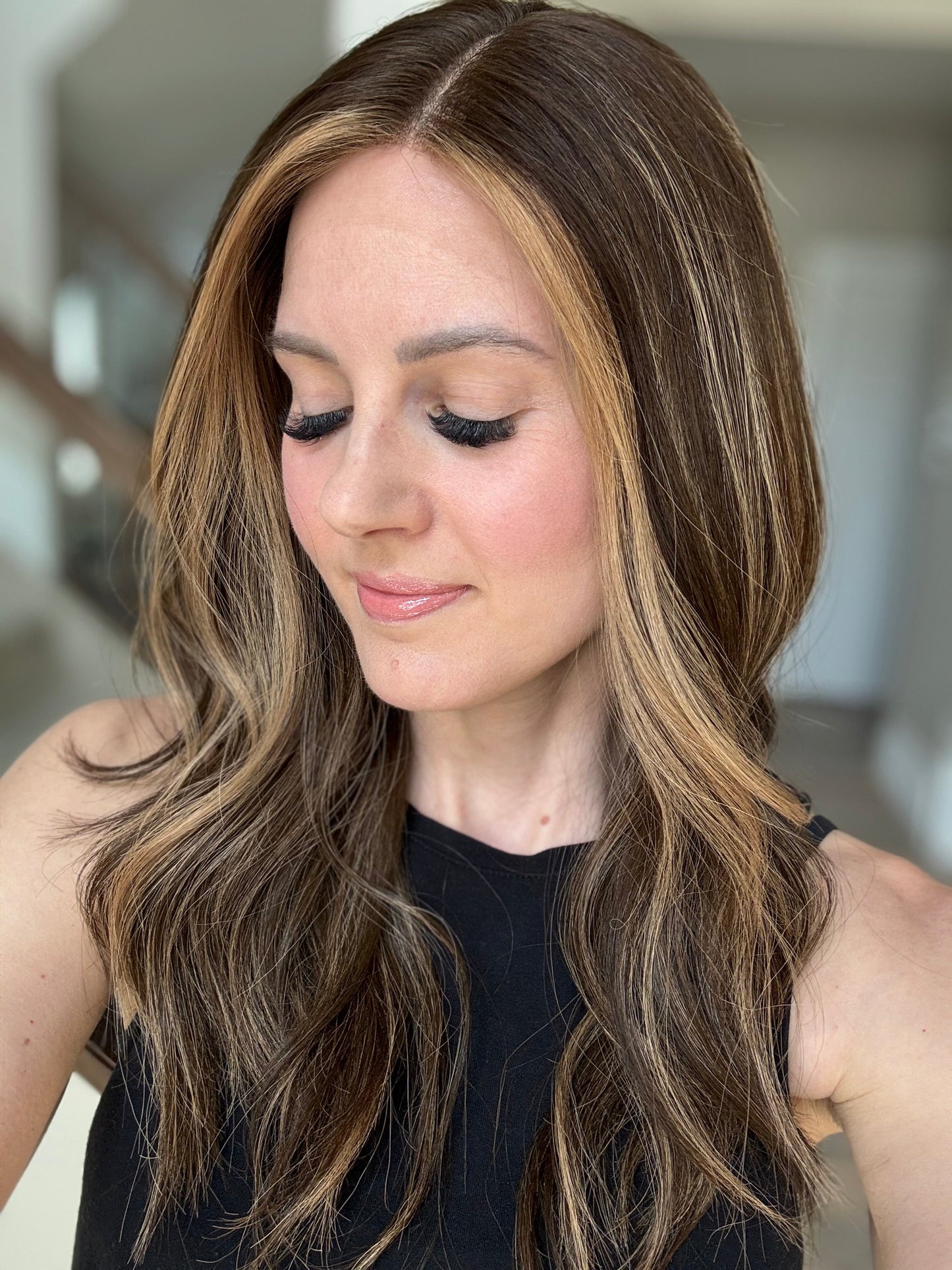 22" Gabriella Comfort Cap Lace Top Wig (M)