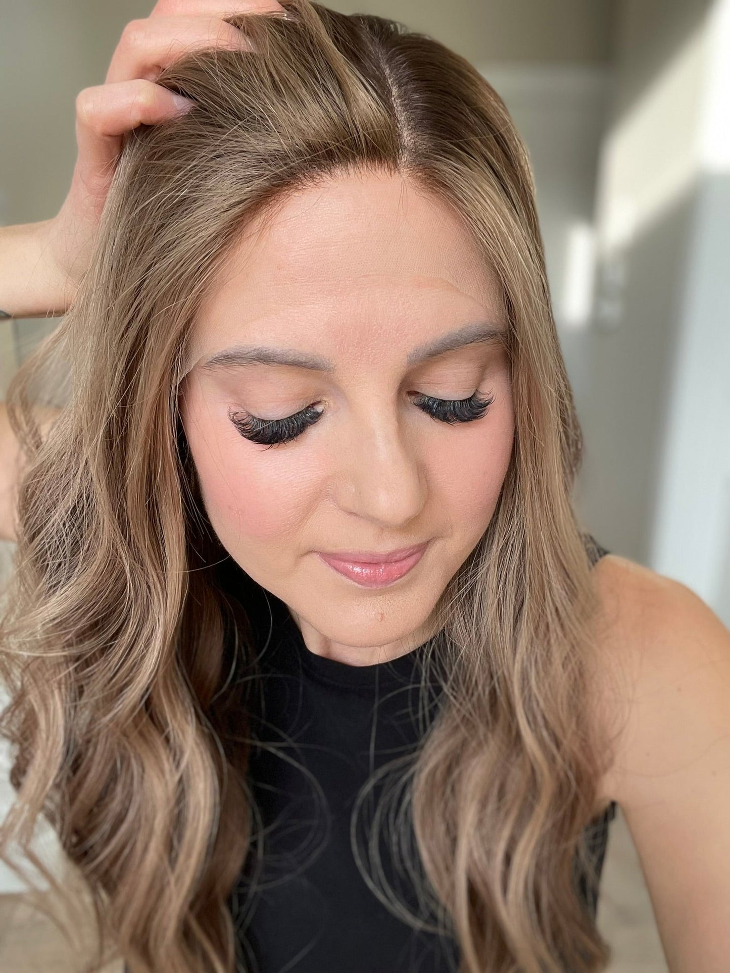 24" Lola Comfort Cap Lace Top Wig (S)