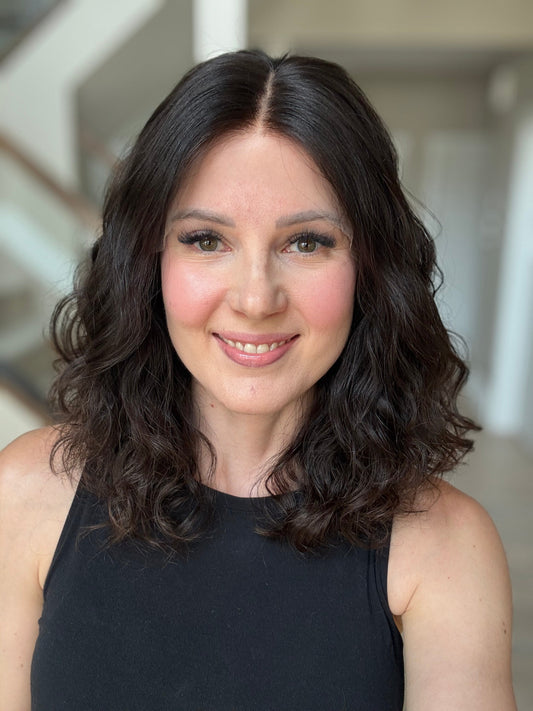 16" Mira Wavy Luxury Cap Lace Top Wig (S)