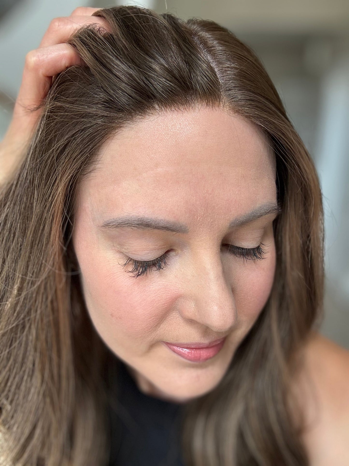 21" Jennifer Comfort Cap Silk Top Wig (S)