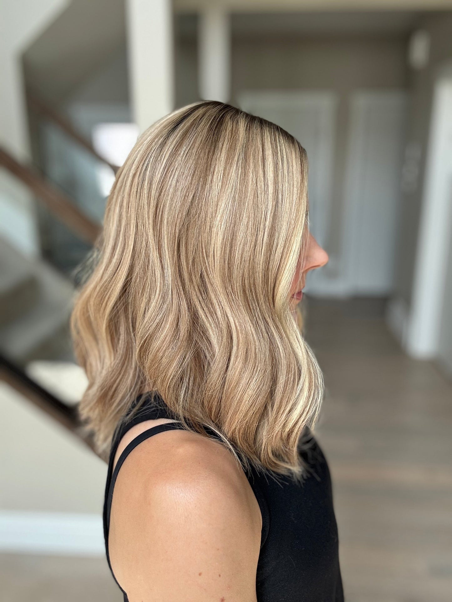 18" Olivia LOB Comfort Cap Silk Top Wig (M)