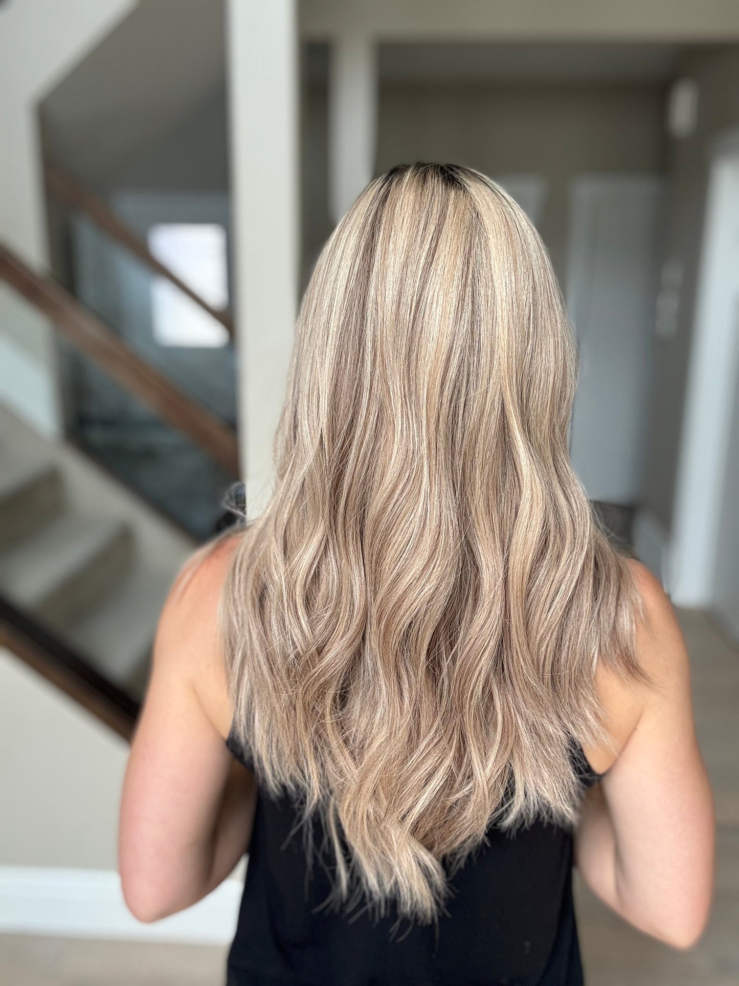 23" Olivia Comfort Cap Silk Top Wig (S)