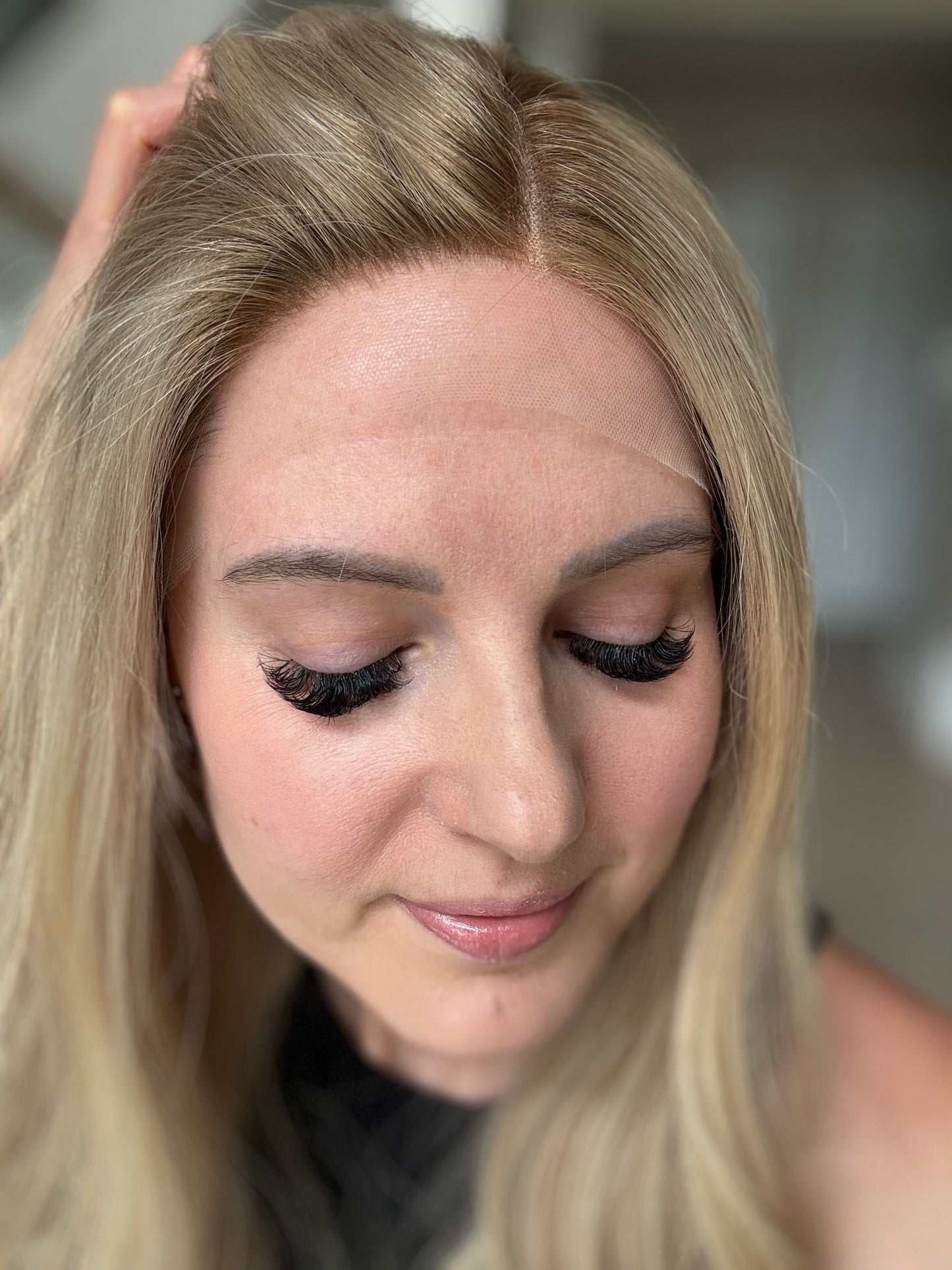 22" Hana Comfort Cap Lace Top Wig (S) (FINAL SALE)