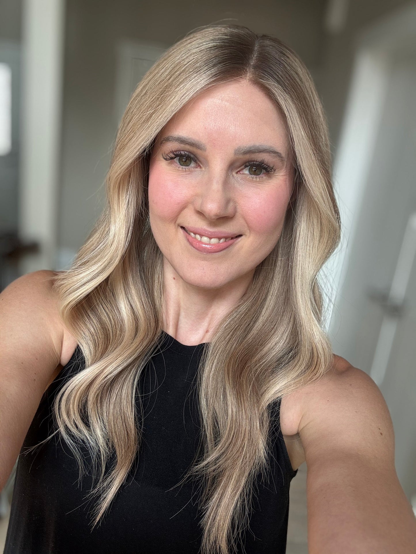 22" Olivia Comfort Cap Lace Top Wig (S) (FINAL SALE)