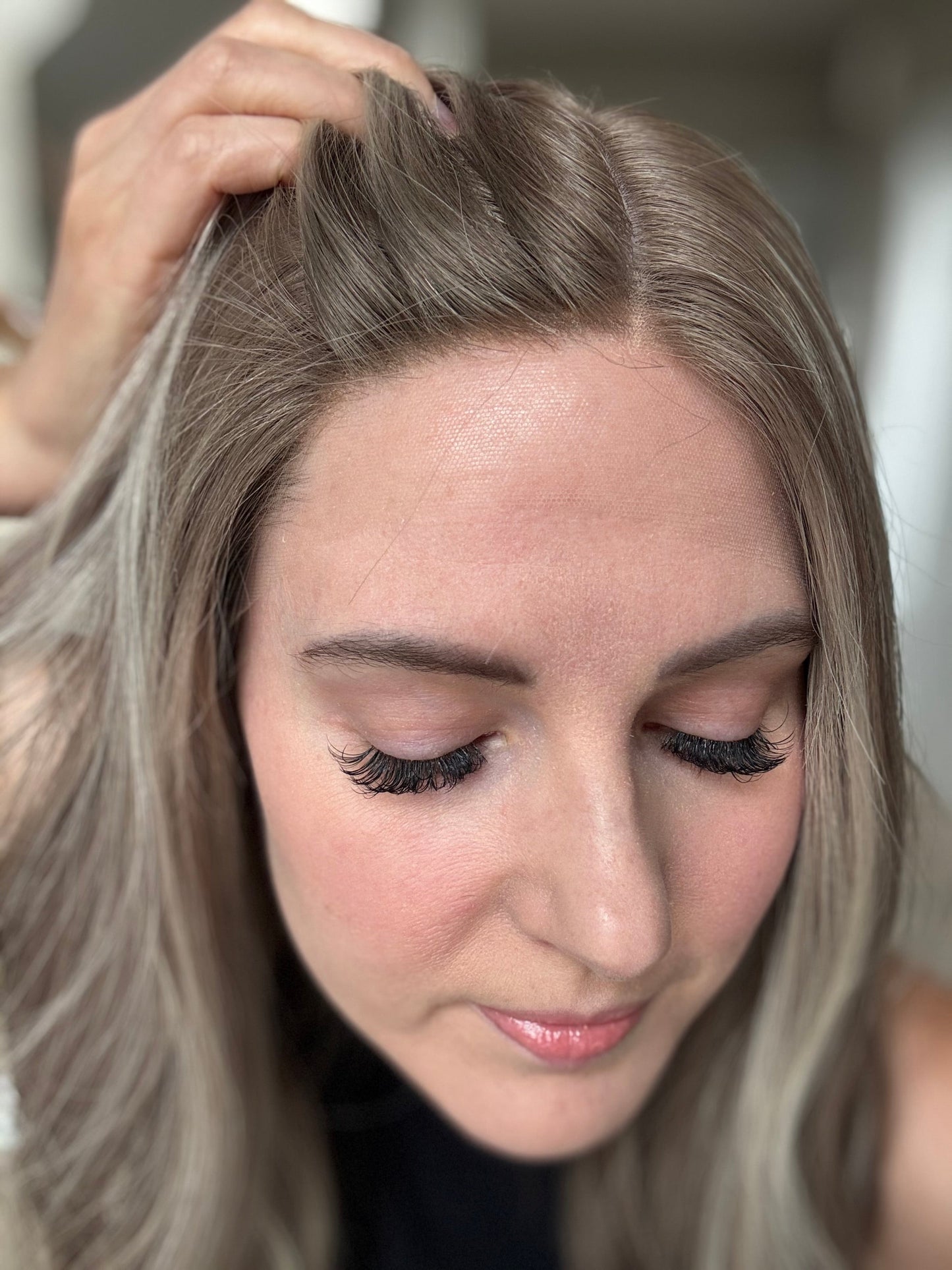 18" Jocelyn LOB Comfort Cap Silk Top Wig (S)